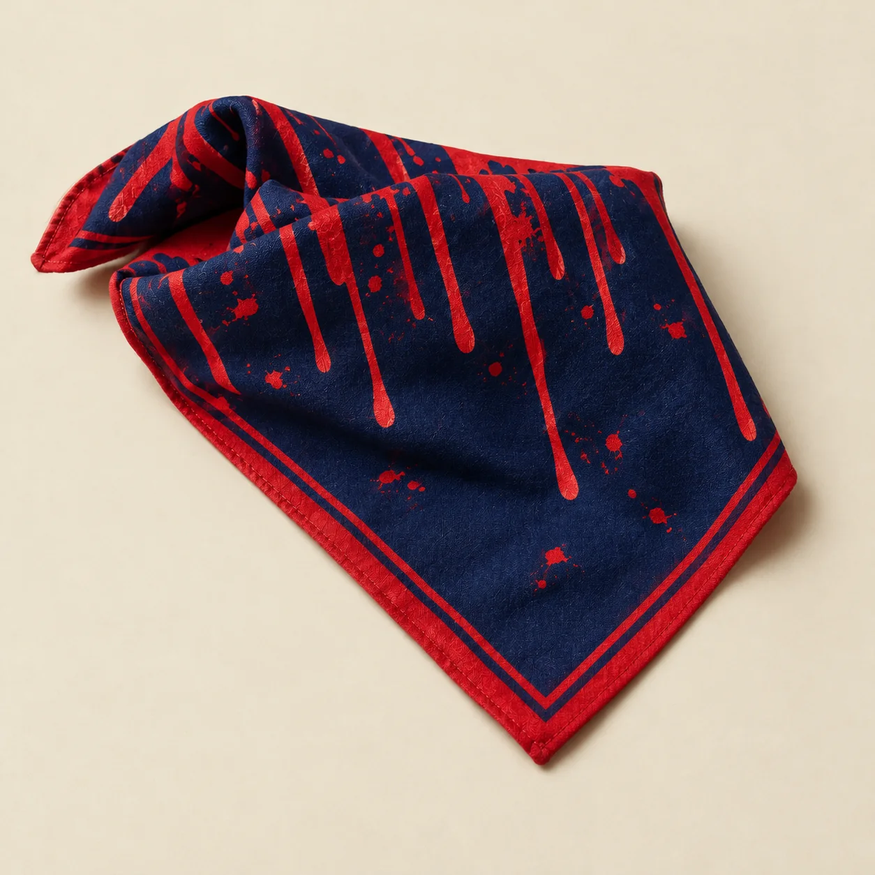 Drip Line Bandana, vikt: tryck- och fålldetalj