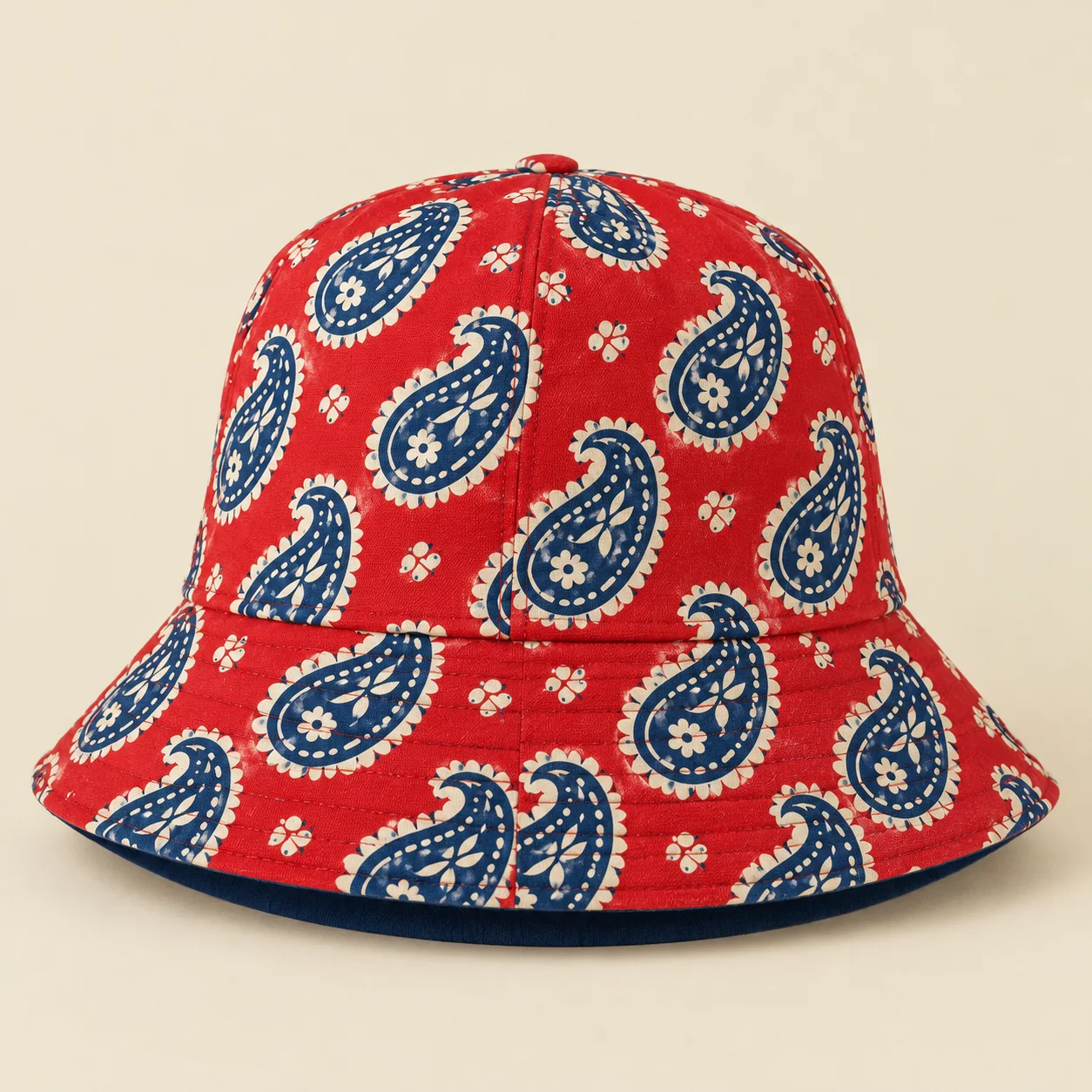 Ember Paisley Bucket Hat, tre-kvartssikt