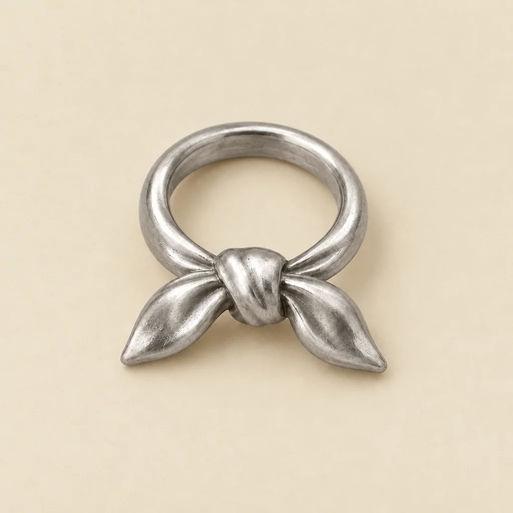 Knot Ring, sølv-tone